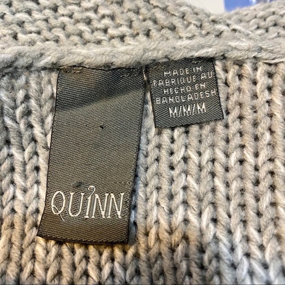 Quinn Gray Faux Wrap Sweater Medium - Picture 4 of 5